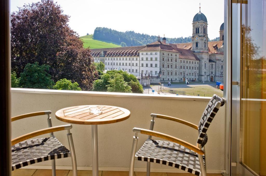 Hotel Drei Koenige Einsiedeln Cameră foto